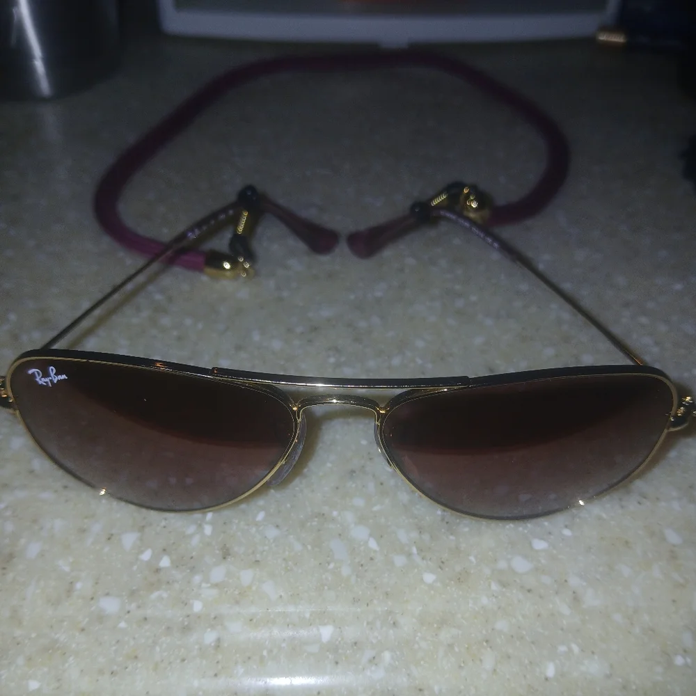 Ray-Ban stylish ray